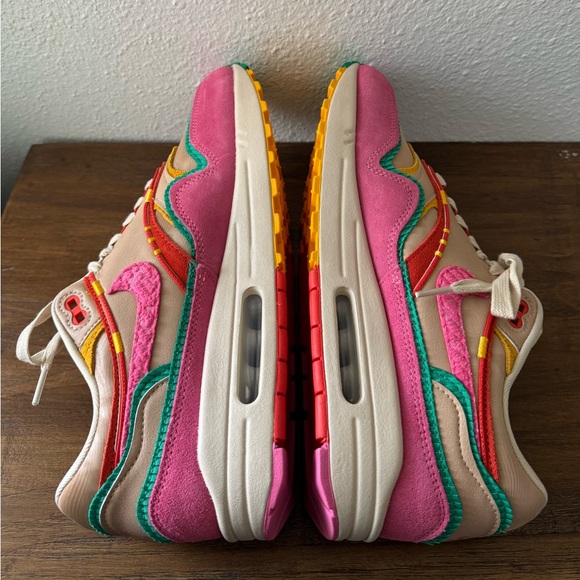 NWB Nike Air Max 1 Familia Sneakers Hemp/Pinksicle Men's US 10/Women's US 11.5 - Picture 4 of 12